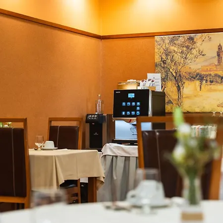 Santo Amaro - Sa Otel Fátima