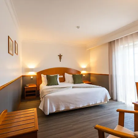 Santo Amaro - Sa Otel Fátima