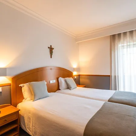 Santo Amaro Hotel 3*