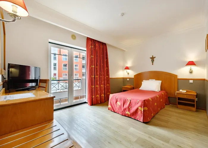 Santo Amaro - Sa 3* Fatima